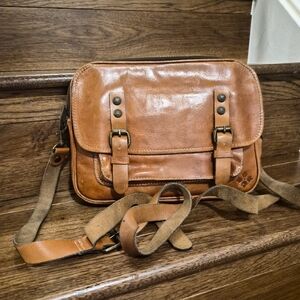 Patricia Nash brown leather shoulder handbag purse